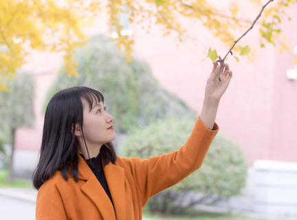 在菲律期间补办签证需要提供什么资料？